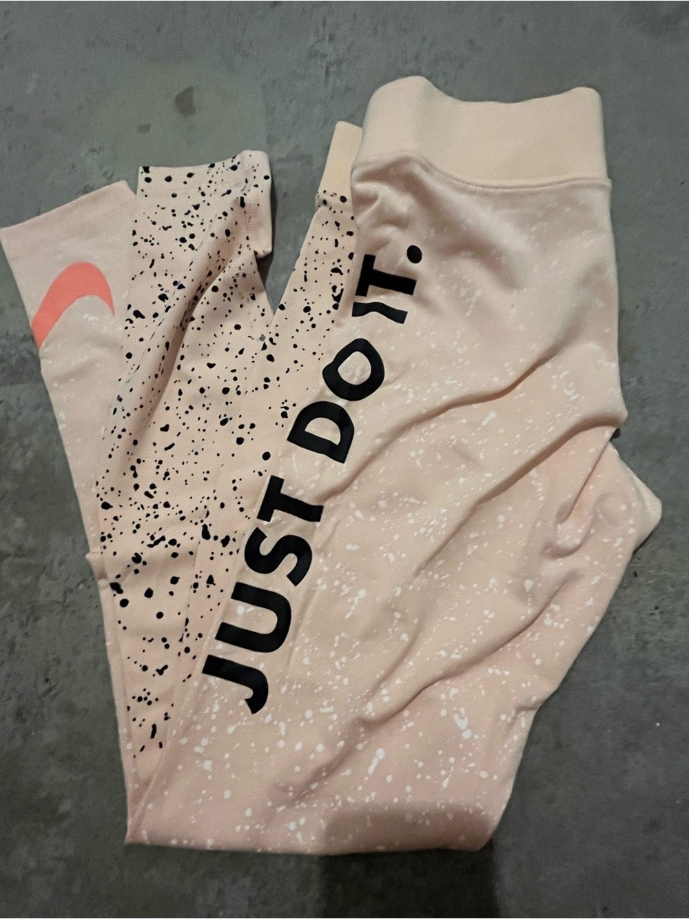 NWOT Nike Women’s Pink 'Just Do It.' Leggings